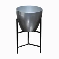 Support à plantes en fer chromé multicouche pour usage intérieur/extérieur, support à fleurs haut et durable avec taille et couleur personnalisables