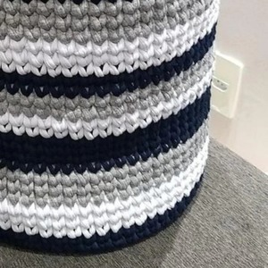 Panier en macramé fait main, solution de rangement élégante pour la buanderie, les jouets, les accessoires et les articles divers en provenance d'Inde - Product Image 2