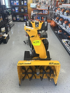 Venta al por mayor: Quitanieves de orugas Cub Cadet 2X de 26 pulgadas con arranque eléctrico y empuñaduras calefactables |    Soplador de nieve a gasolina de 272cc - Product Image 3
