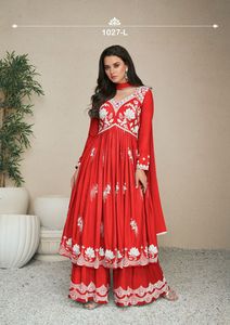 Traje de último diseñador tradicional indio pantalón de rayón Kurti de moda con Dupatta con trabajo de hilo proveedor indio al por mayor - Product Image 2