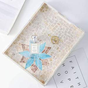 Plateau en nacre blanche fait à la main Plateau de service pour hôtels Maisons et restaurants Motif carré Commandes en gros - Product Image 3