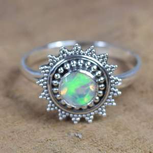 Anillo de piedras preciosas de ópalo blanco Natural tratado térmicamente de Plata de Ley 925, efecto de estrella de corte brillante, regalo de aniversario de boda perfecto para ella - Product Image 2