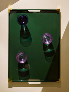 Plateau élégant en laque verte, finition riche en teintes, plateau de service décoratif laqué, indispensable pour la décoration du salon, fabriqué au Vietnam - Product Image 4