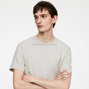 Top qualité nouveau Style marque personnalisée créateur de mode T-shirt hommes à la mode ample imprimé T-shirt décontracté sport T-shirt - Product Image 5