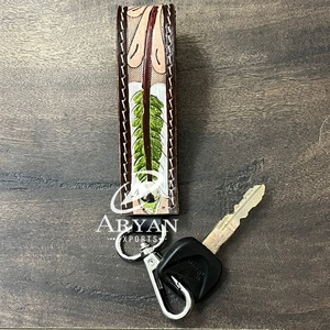 พวงกุญแจหนังวัวสำหรับทุกเพศ - Product Image 1