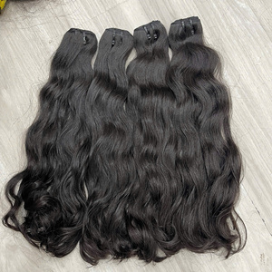 Extensiones de Cabello Humano Remy de Alta Calidad, Ondulado Natural, en Paquetes de Cabello Virgen Vietnamita al Por Mayor - Product Image 4