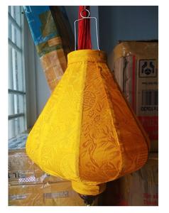 Meilleur prix lanternes vietnamiennes en soie faites à la main traditionnelle décorative laterne automne vacances faites à la main au Vietnam - Product Image 1