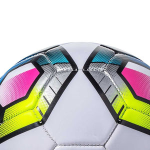 Ballon de football OEM en PU, ballon de football durable à liant thermique, cousu à la machine, ballons de football fourni en gros en usine - Product Image 3