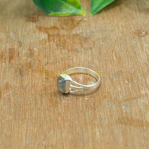 Bague en labradorite feu bleu, bague en argent sterling 925, bague de promesse pour elle, bijoux en labradorite, cadeau de Noël pour petite amie - Product Image 3