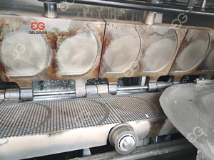 เครื่องทำวาฟเฟิลทรงกรวยสำหรับทำไอศครีมบิสกิตเครื่องทำน้ำตาลอัตโนมัติเชิงพาณิชย์สายการผลิต - Product Image 2