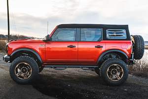 Bronco Big Bend 2023 ~1,200 Millas, Motor EcoBoost de 4 Cilindros, 4x4, Modificaciones - Product Image 2