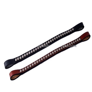 Brida de cuero Premium con banda para cejas con tachuelas Fabricante de India banda para cejas de cuero inglés genuino personalizada - Product Image 1