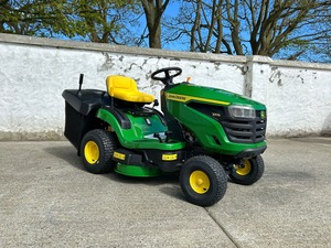 Cortadora de Césped Agrícola de Alta Calidad John Deere X117R en Venta, Envío Rápido - Product Image 4