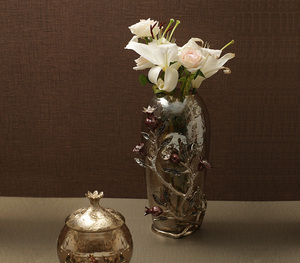 Vase à fleurs moderne en métal et verre pour la maison, le salon, l'hôtel, le restaurant, Vase à fleurs décoratif, vases élégants de couleur or pour table - Product Image 6