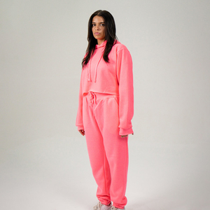 Ensemble de survêtement d'hiver pour femmes en gros, haut court, 100% coton, polaire uni, logo personnalisé, teinture unie, ensemble long 2 pièces - Product Image 2