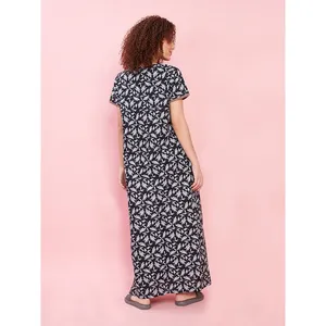 Camisón Súper Suave Tejido con Bordado de Cerezas y Cintura Elástica - 100% Algodón Cómodo para Familias - Product Image 5