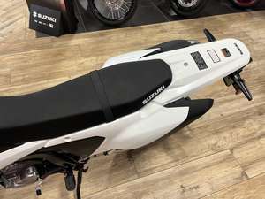 Venta en Subasta 2026 DR-Z4SM Supermotos Nuevas (Motocicletas) - Product Image 4