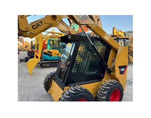 Chargeuse compacte à roues Cat d'occasion Charge nominale de 4 tonnes Moteur Caterpillar Modèle 2015 Excellent état Composants de base inclus - Product Image 1