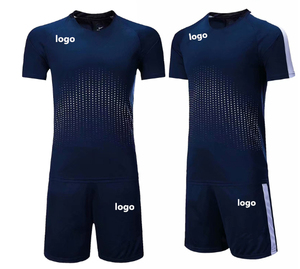 Vente en gros Maillot de football à manches courtes à séchage rapide personnalisé Maille de polyester respirante Vêtements de football personnalisés en gros - Product Image 1