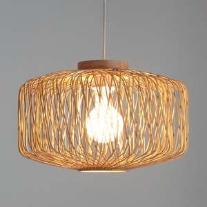 Articles de décoration les plus chauds de 2024: Lampes suspendues en rotin faites à la main au Vietnam dans un design de luxe moderne - Product Image 1