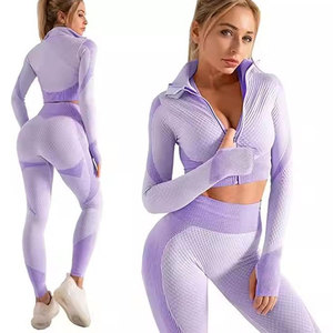 Conjunto de Yoga de 3 Piezas sin Costuras de Alta Calidad para Mujer, Talla Grande, con Logotipo Frontal, para Gimnasio, Fitness y Deportes - Product Image 2