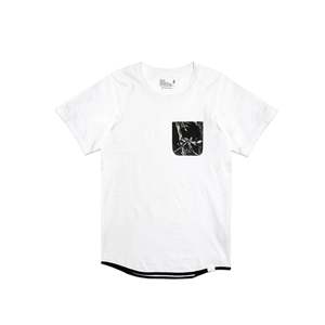 T-shirt blanc respirant à ourlet imprimé camouflage forestier pour l'alpinisme - Product Image 1