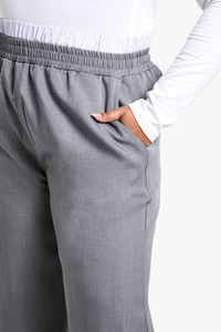 กางเกงวอร์มผู้หญิงระบายอากาศได้ดี ป้องกันรอยยับ ซับเหงื่อ พิมพ์ลายนูน 3 มิติ แบบสั่งทำได้ ผ้าฝ้ายเรียบ สไตล์สปอร์ต - Product Image 5