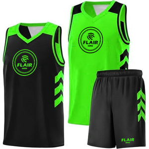 Ensemble d'uniformes de basket-ball personnalisables de haute qualité pour hommes-Hauts de chemise de sport respirants et shorts grande taille avec impression numérique - Product Image 5