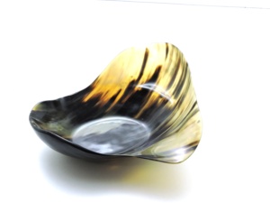Cuenco para Servir de Cuerno Negro Natural, de la Mejor Calidad, Pulido, Duradero, con Aspecto Antiguo, Hecho a Mano, Ecológico, para Fiestas y Comida - Product Image 2
