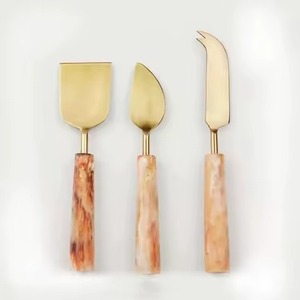 Ensemble de 3 couteaux à fromage avec manche en résine Trancheuse à fromage en acier inoxydable Coupe-fromage - Product Image 3