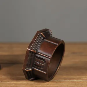 Elegante Quemador de Incienso de Latón para Oud e Incienso, Artesanía Tradicional Religiosa con Durabilidad Moderna y Características Naturales - Product Image 1