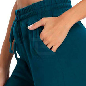 Nuevo diseño, pantalones de chándal Acampanados para mujer, el mejor precio, pantalones de chándal acampanados ligeros para mujer, pantalones de chándal Acampanados para adultos - Product Image 6