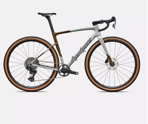 NOUVEAU Vélo Cruiser Vintage Crux 5 SRAM Force/XPLR avec Suspension Intégrale, 27 Vitesses, Fourche en Carbone - Product Image 2