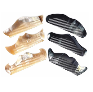 Peigne à cheveux poli en corne de buffle Prix de gros d'usine naturel pour peignes en corne de femme et de salon Peigne en corne de meilleure qualité - Product Image 4