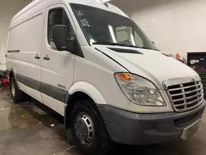 2008หลบสปรินเตอร์144ใน. WB DRW เครื่องยนต์เทอร์โบ R18อัตโนมัติ AWD Drive ขนาดเบาะหนังที่นั่งภายในสีดำพวงมาลัยซ้าย - Product Image 2