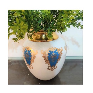 Wholesale Stylish Iron Flower <b>Vase</b> <b>Stand</b> Luxurious Coastal Design for Home Decor Flowers Pot <b>Vases</b> for Hotel Bar Tabletop - Product Image 1