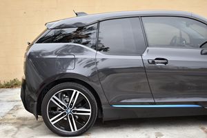 2015 B M.W I3 Sedan Double Range Extender 30000 Miles Boîte de vitesses automatique R16 Pneus Batterie au lithium Carburant électrique Direction gauche - Product Image 3