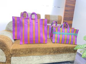 Bolso de compras a rayas tejido plástico cremallera reutilizable respetuoso con el medio ambiente hecho a mano bolsas de playa recicladas estuches para cosméticos - Product Image 3