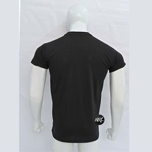 เสื้อยืดคอตตอนผู้ชายไซส์ใหญ่ แบบขายส่ง OEM สีพื้น แขนสั้น คอกลม สไตล์ลำลอง พร้อมพิมพ์ลายด้านหน้า รับออกแบบตามสั่ง - Product Image 3