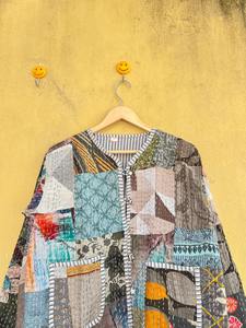 Manteau en coton patchwork floral réversible, veste patchwork faite à la main pour femme, style bohème, vêtement d'hiver, cadeau pour les êtres chers - Product Image 5