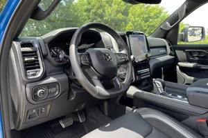 EXTREMADAMENTE LIMPIO, LHD/RHD, RA-M 1500 TRX 6X6 2022, 702 HP, SUPERCARGADO, LISTO PARA ENVIAR - Product Image 2