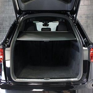 Meilleures ventes 2023, Audi R-S Q8 de luxe, pack technologique, 4.0T, 4.0L V8 biturbo, 591 ch, 590 pi-lb, boîte automatique à 8 vitesses - Product Image 6