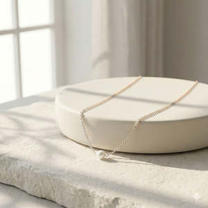 Collar de Perlas Delicado Minimalista de Plata de Ley 925 Disponible en Acabado Dorado y Plateado - Product Image 2