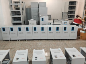 Régulateurs de tension automatiques triphasés AC 30KVA 220V 380V AVR, stabilisateurs de tension servo, régulateurs d'alimentation en tension - Product Image 3
