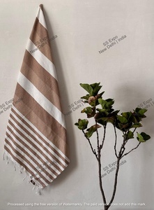 Fouta de playa de algodón a rayas ligero Premium estilo de secado rápido de gran tamaño de lujo para adultos usable sostenible - Product Image 3