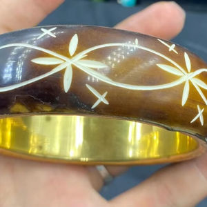 Brazalete ancho de diseñador floral de latón puro 100% hecho a mano, brazalete ajustable, Regalo para mamá - Product Image 5