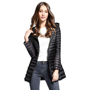 Quantité minimale de commande bas Vente en gros OEM Service personnalisé Hiver Femmes Puffer Veste Bulle pour Dames - Product Image 3
