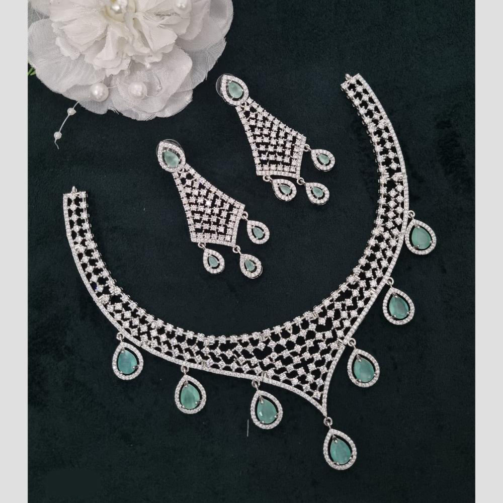 สีเขียวมิ้นท์