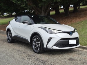 Excelente Auto Usado 2023 Toyota C-HR Limited 1.8P HV ECVT FWD SUV Listo para Enviar - Product Image 4