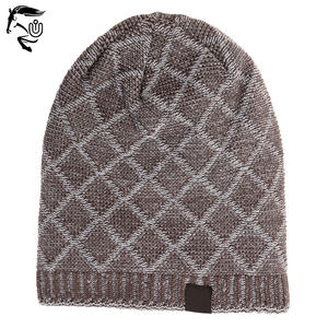 Bonnet Jacquard chaud d'hiver 2025 en gros Logo personnalisé et couleurs Bonnet 100% laine personnalisé - Product Image 6